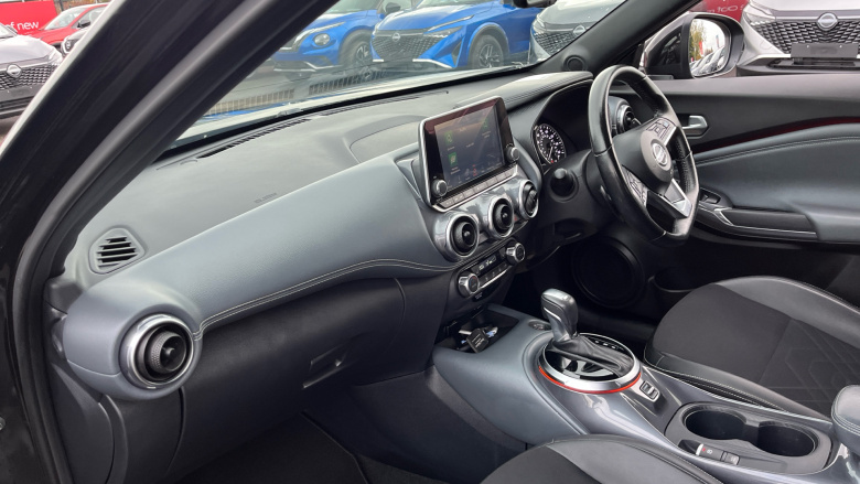 Nissan Juke 1.0 DiG-T Tekna 5dr DCT Petrol Hatchback